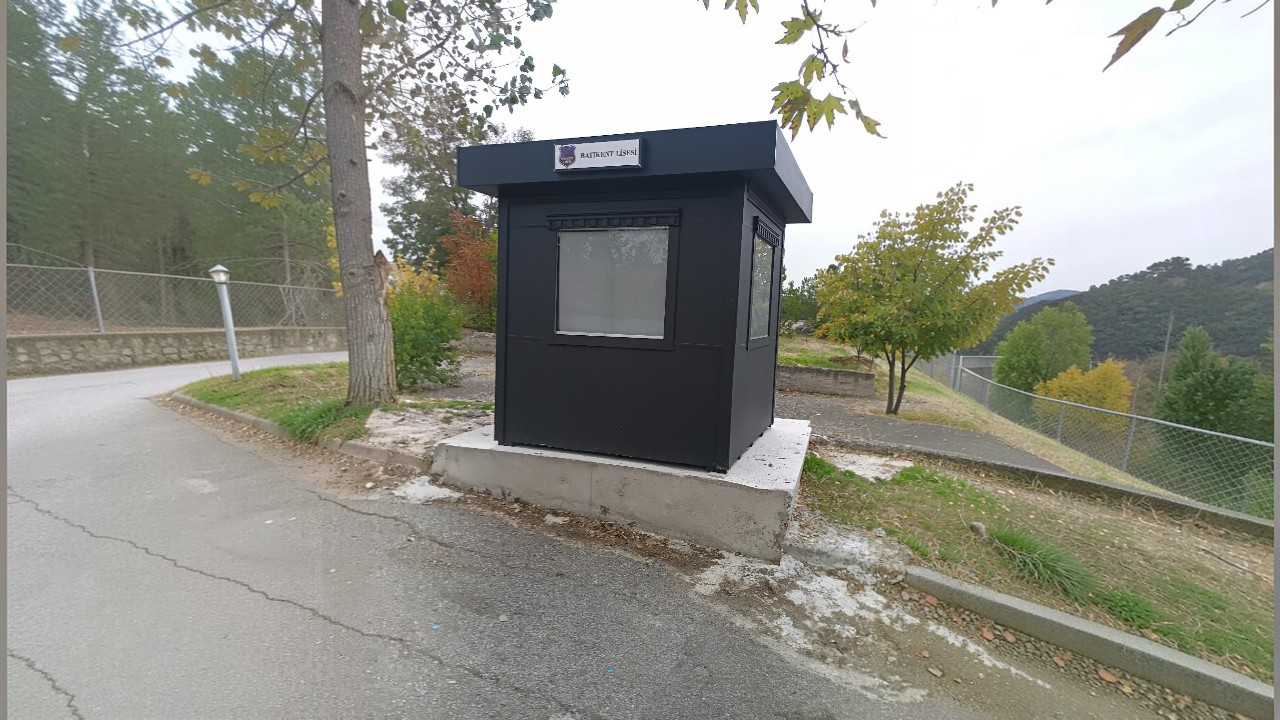 Okul güvenlik kabini